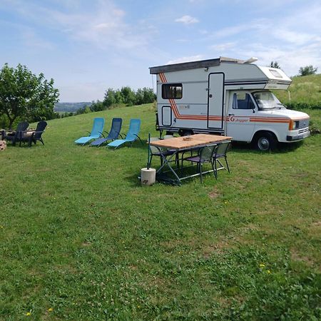 Camping Car Vintage Saint-Barthelemy-le-Plain 외부 사진